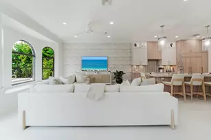 749 NE 71st St, Boca Raton, FL 33487 - Photo 15