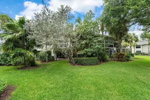 11863 Wimbledon Circle, Wellington, FL 33414 - Photo 35