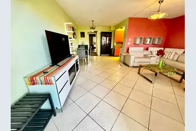3058 Cambridge C #3058, Deerfield Beach, FL 33442 - Photo 5