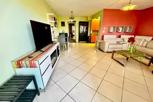 3058 Cambridge C, Deerfield Beach, FL 33442 - Photo 5
