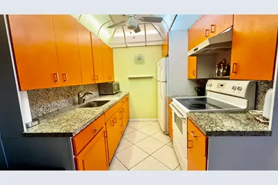 3058 Cambridge C #3058, Deerfield Beach, FL 33442 - Photo 7