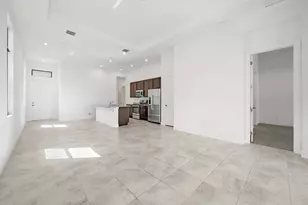 10135 SW Latium Wy, Port Saint Lucie, FL 34987 - Photo 9