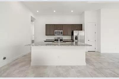 10135 SW Latium Way, Port Saint Lucie, FL 34987 - Photo 5