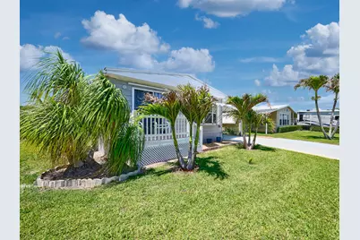 6977 SE Delegate Street, Hobe Sound, FL 33455 - Photo 5