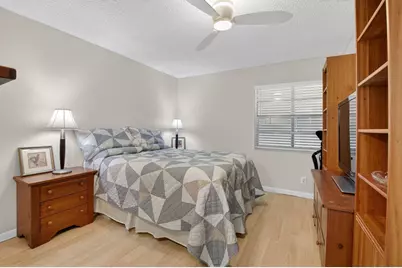 502 Normandy K, Delray Beach, FL 33484 - Photo 13