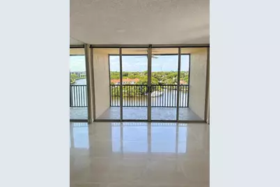 22 Royal Palm Way #606, Boca Raton, FL 33432 - Photo 15