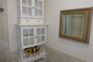 31 SE 13th St, Dania Beach, FL 33004 - Photo 13