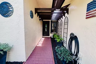 5157 Magellan Way E, Delray Beach, FL 33484 - Photo 5
