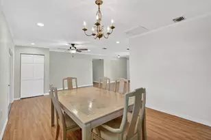5909 Spruce Dr, Fort Pierce, FL 34982 - Photo 9