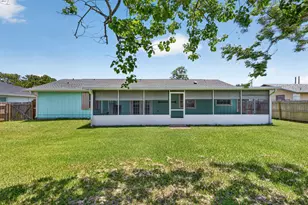 5909 Spruce Dr, Fort Pierce, FL 34982 - Photo 33
