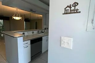 5300 NE 24th Terrace, Fort Lauderdale, FL 33308 - Photo 3