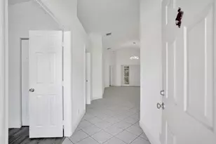 133 Caribe Ct, Greenacres, FL 33413 - Photo 5