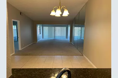 4210 Lucerne Villas Lane, Lake Worth, FL 33467 - Photo 3
