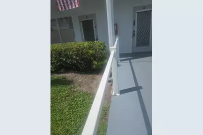 27 Newport B, Deerfield Beach, FL 33442 - Photo 15