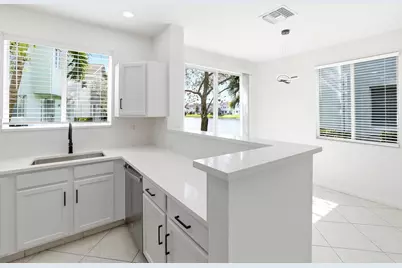 3068 Laurel Ridge Circle, Riviera Beach, FL 33404 - Photo 9