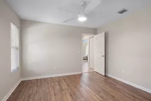 15880 Meadow Wood Dr, Wellington, FL 33414 - Photo 29