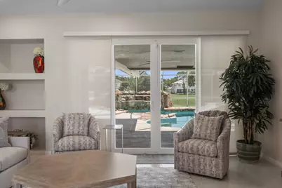 15880 Meadow Wood Drive, Wellington, FL 33414 - Photo 5