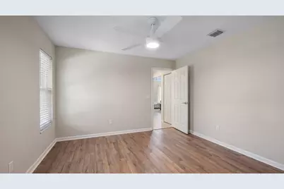 15880 Meadow Wood Drive, Wellington, FL 33414 - Photo 31