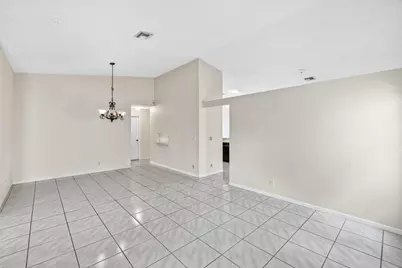 10001 Country Brook Road, Boca Raton, FL 33428 - Photo 5