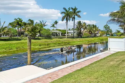 1051 SW 25th Avenue, Boynton Beach, FL 33426 - Photo 41