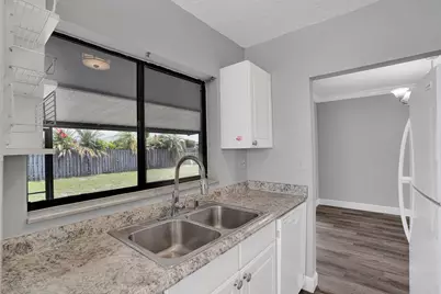 10781 NW 21st Street, Sunrise, FL 33322 - Photo 25