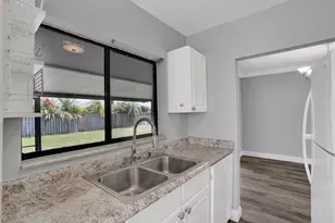 10781 NW 21st St, Sunrise, FL 33322 - Photo 25