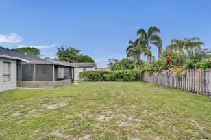 10781 NW 21st St, Sunrise, FL 33322 - Photo 29