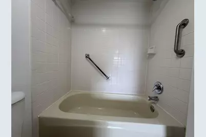 228 Lake Dora Drive, West Palm Beach, FL 33411 - Photo 25