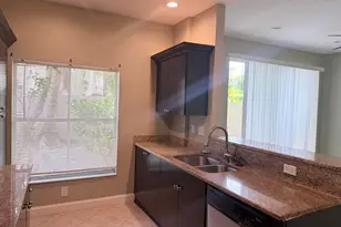 182 Lake Monterey Cir, Boynton Beach, FL 33426 - Photo 5