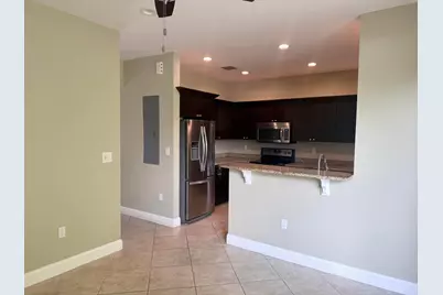 182 Lake Monterey Circle, Boynton Beach, FL 33426 - Photo 5