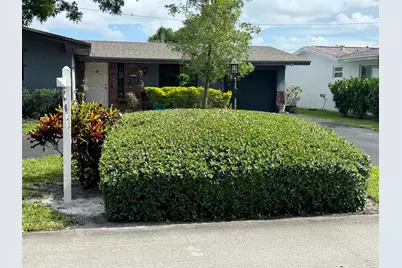 8780 NW 11th Street, Pembroke Pines, FL 33024 - Photo 5