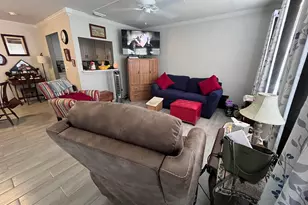49 B Cambridge B, West Palm Beach, FL 33417 - Photo 3