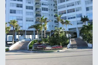 11930 N Bayshore Drive N #706, North Miami, FL 33181 - Photo 1