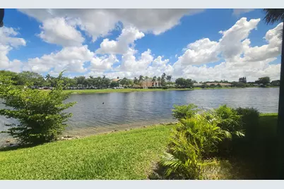 9935 N Belfort Circle, Tamarac, FL 33321 - Photo 5