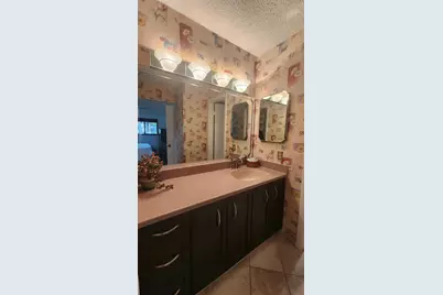 9935 N Belfort Circle, Tamarac, FL 33321 - Photo 11