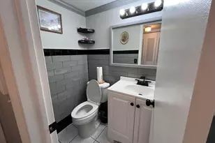 49 Cambridge B, West Palm Beach, FL 33417 - Photo 15