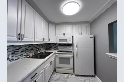 49 Cambridge B, West Palm Beach, FL 33417 - Photo 5