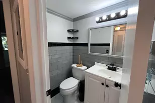 49 Cambridge B, West Palm Beach, FL 33417 - Photo 9