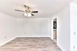 5731 57th Way, West Palm Beach, FL 33409 - Photo 23