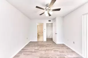 5731 57th Way, West Palm Beach, FL 33409 - Photo 15
