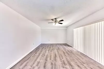 5731 57th Way #42a, West Palm Beach, FL 33409 - Photo 9