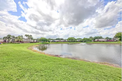 5731 57th Way #42a, West Palm Beach, FL 33409 - Photo 3