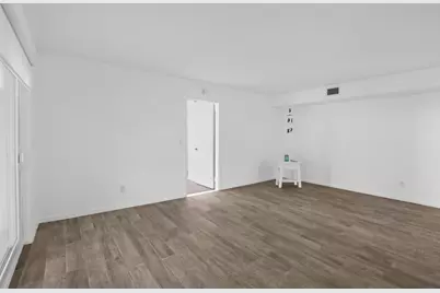 1221 S Lakes End Drive, Fort Pierce, FL 34982 - Photo 17
