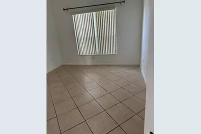 1056 NE 39th Avenue, Homestead, FL 33033 - Photo 5
