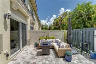 128 Lake Monterey Cir, Boynton Beach, FL 33426 - Photo 29