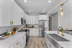 128 Lake Monterey Cir, Boynton Beach, FL 33426 - Photo 9