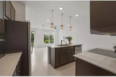 4364 Veleiros Avenue, Deerfield Beach, FL 33064 - Photo 15
