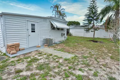 8400 SE Eagle Avenue, Hobe Sound, FL 33455 - Photo 29