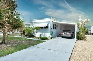 8400 SE Eagle Ave, Hobe Sound, FL 33455 - Photo 3