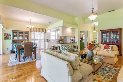 170 Euphrates Circle, Palm Beach Gardens, FL 33410 - Photo 3